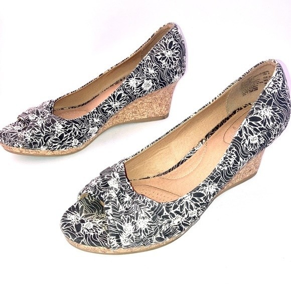 Deflex Comfort Floral Wedges Size 9 - Picture 2 of 7